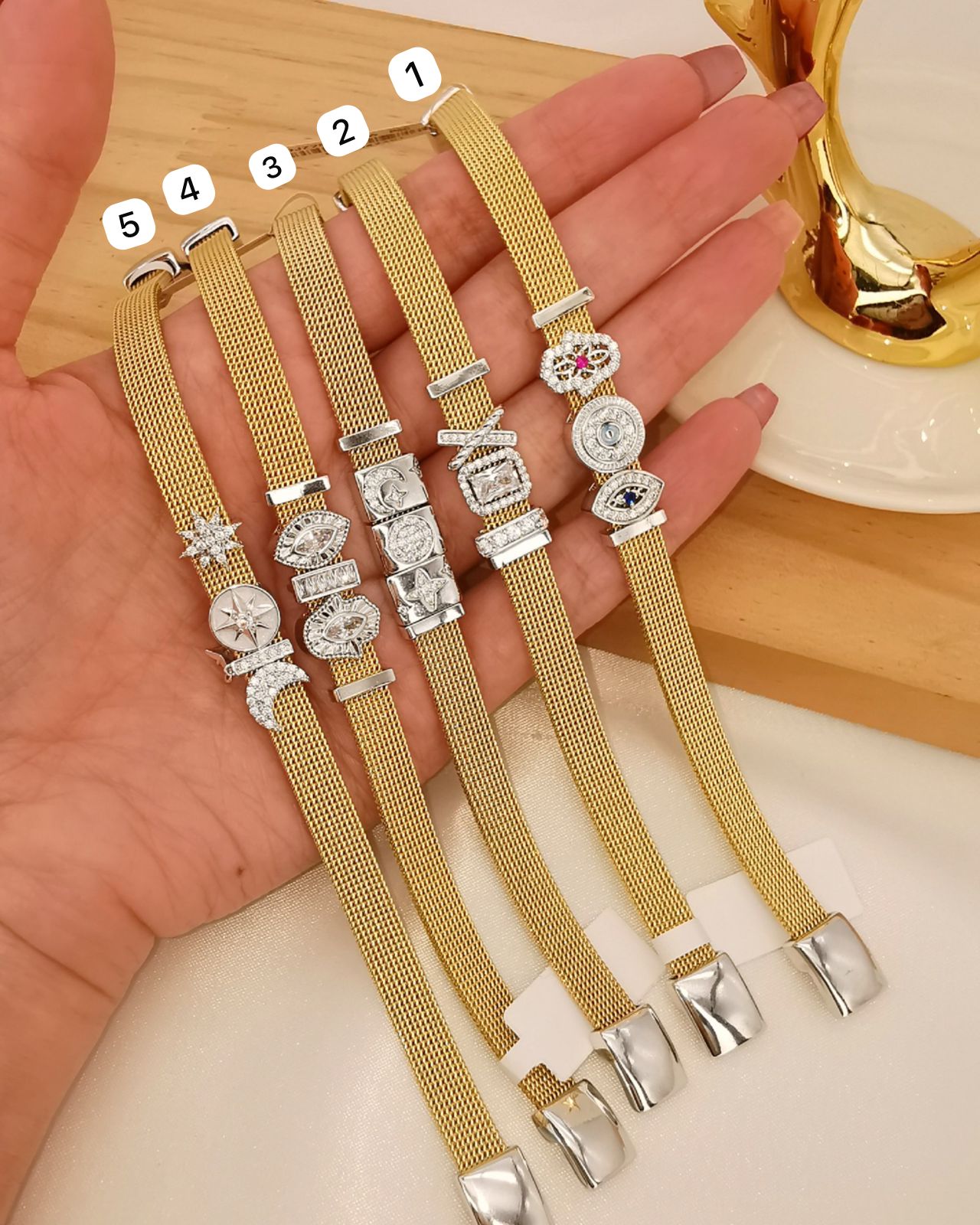 Bracelet
