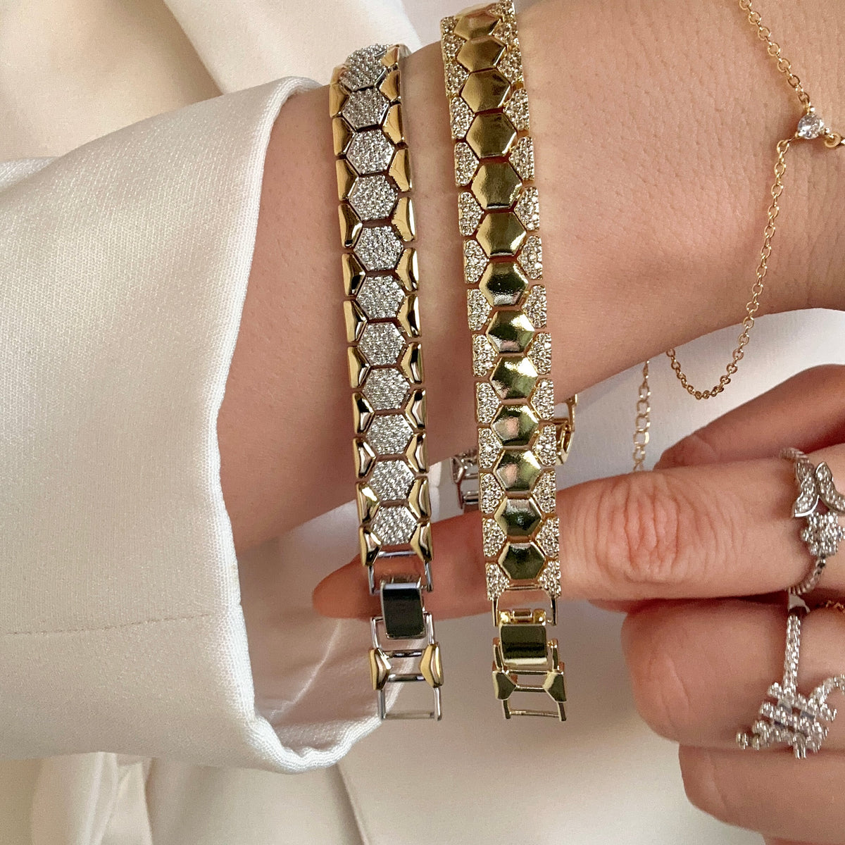 Bracelet