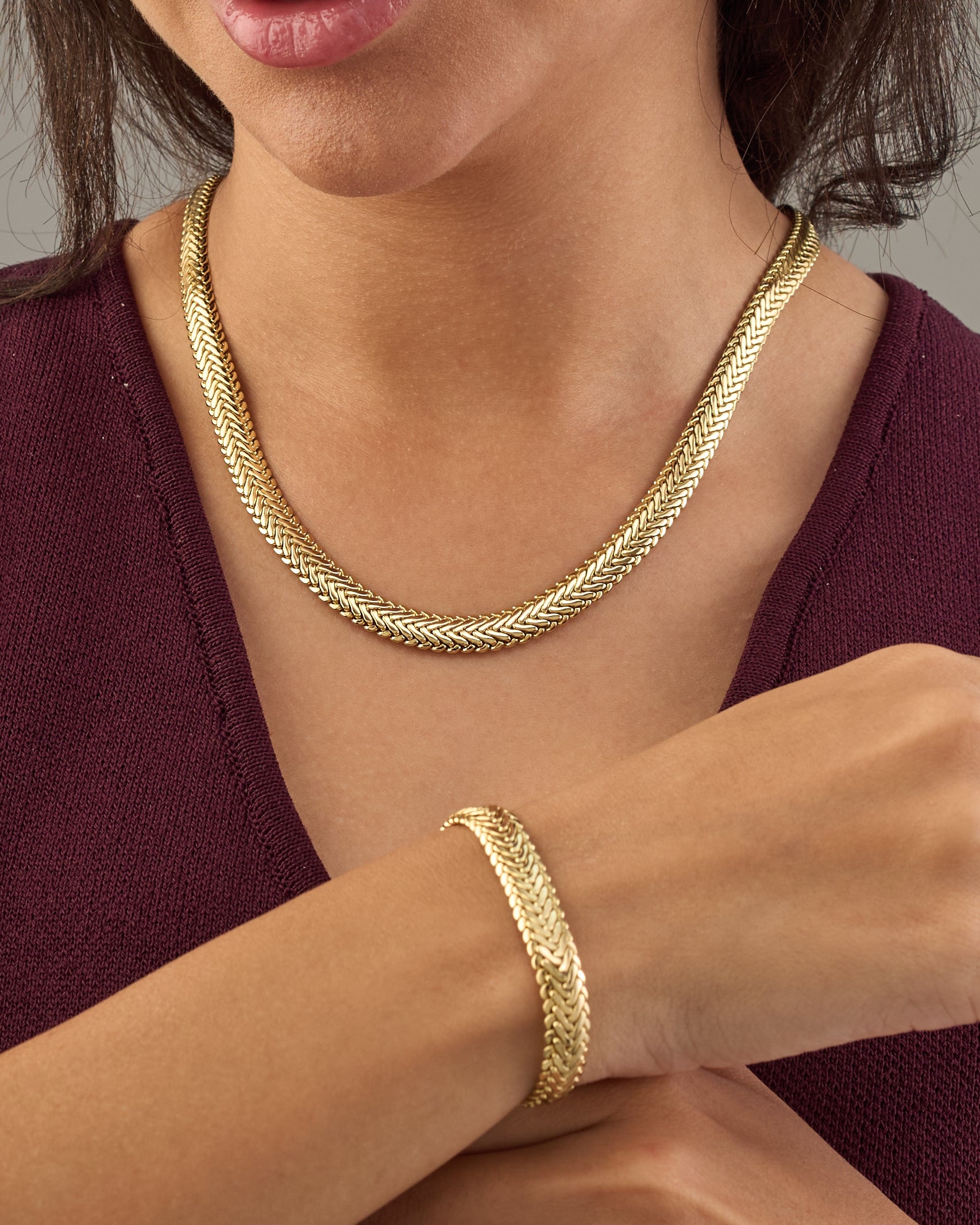 Set necklace & bracelet