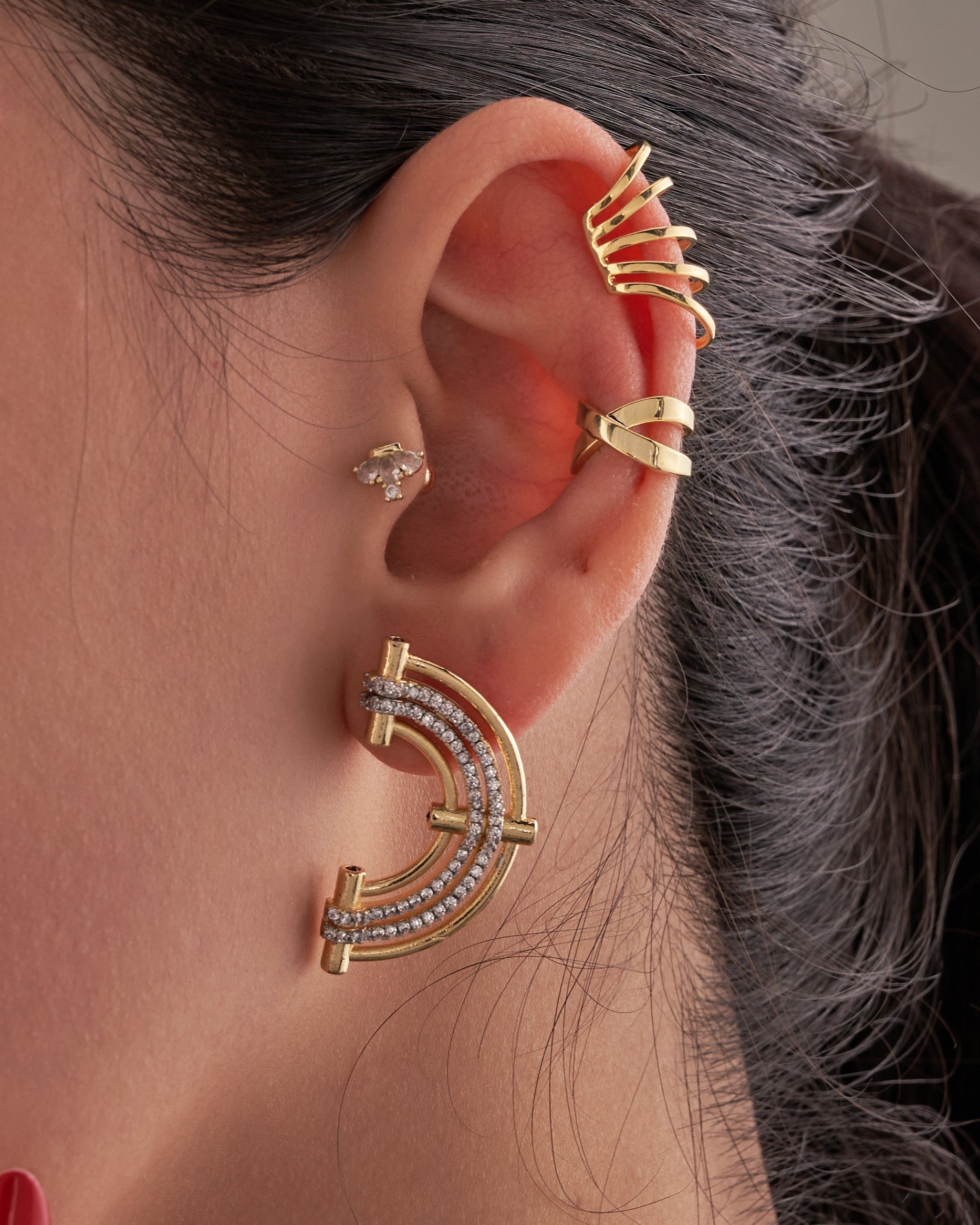 Ear cuff