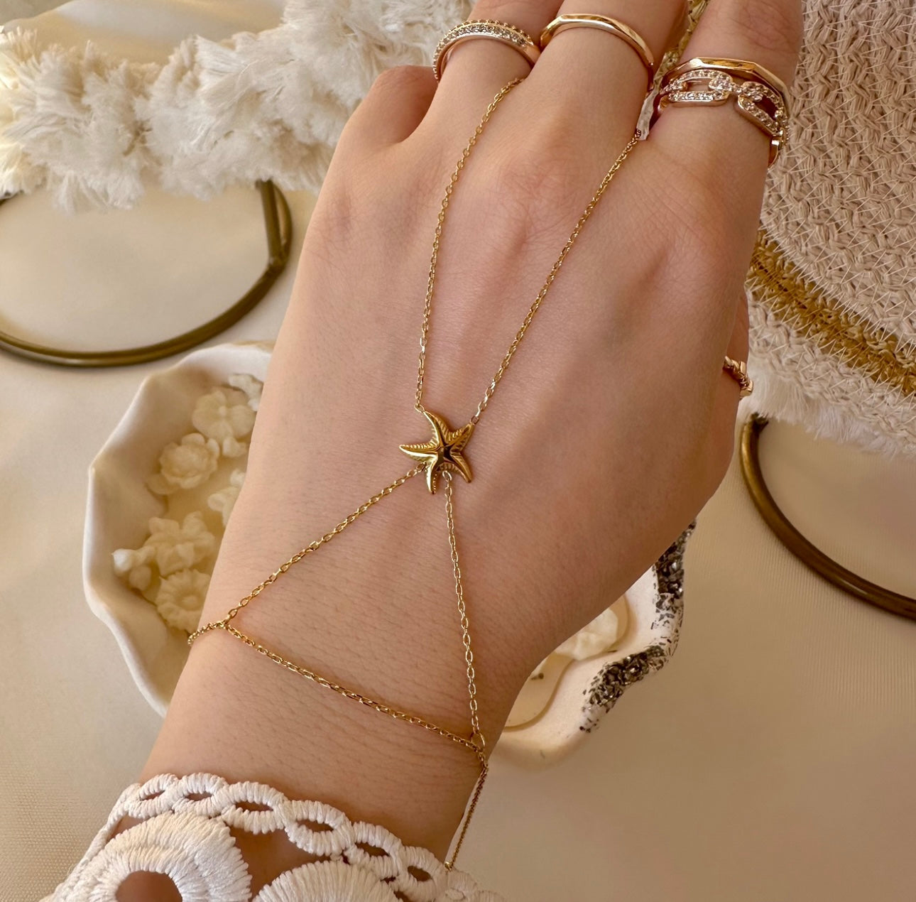 Hand chain