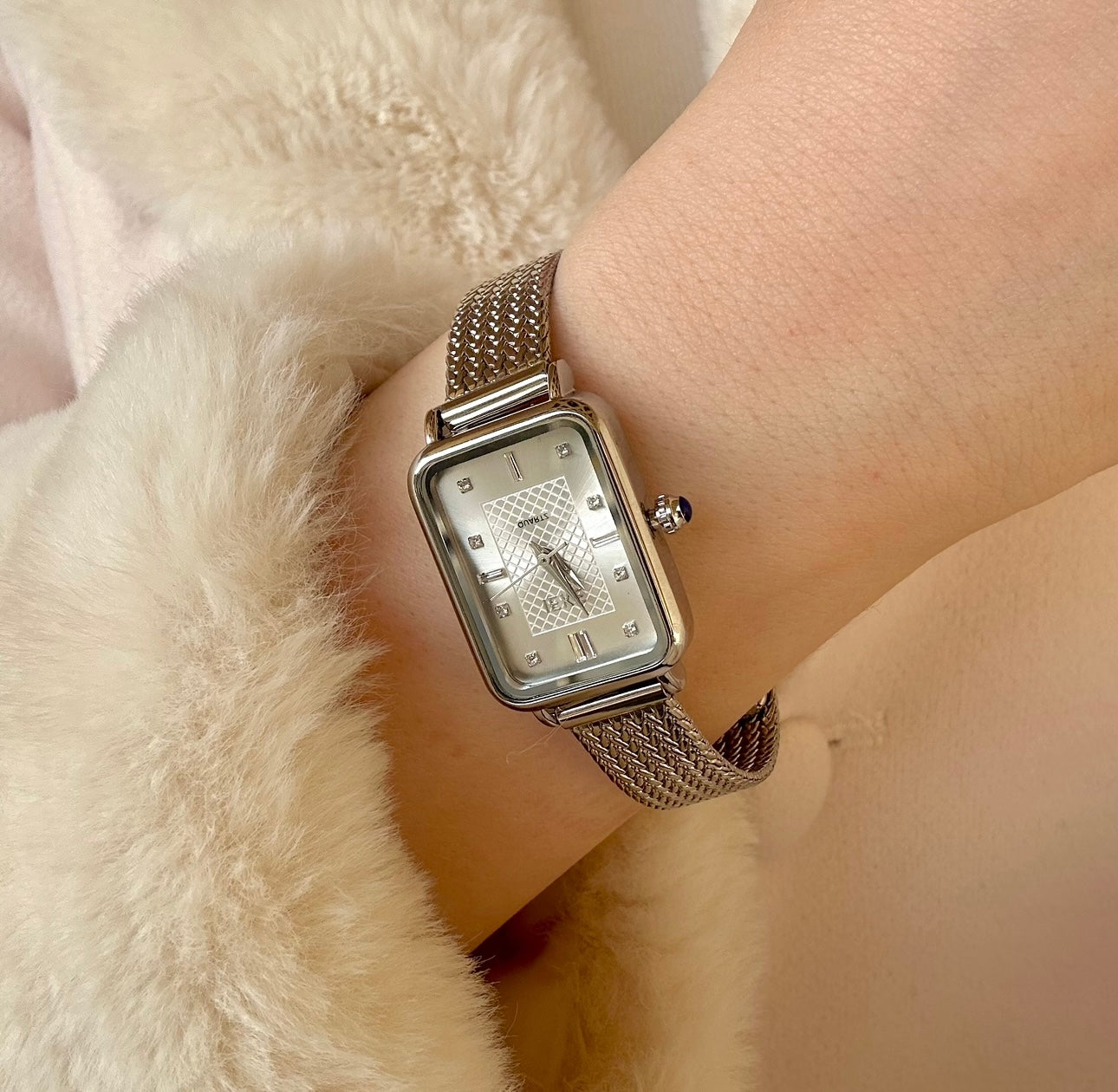 ieke Silver zircon watch