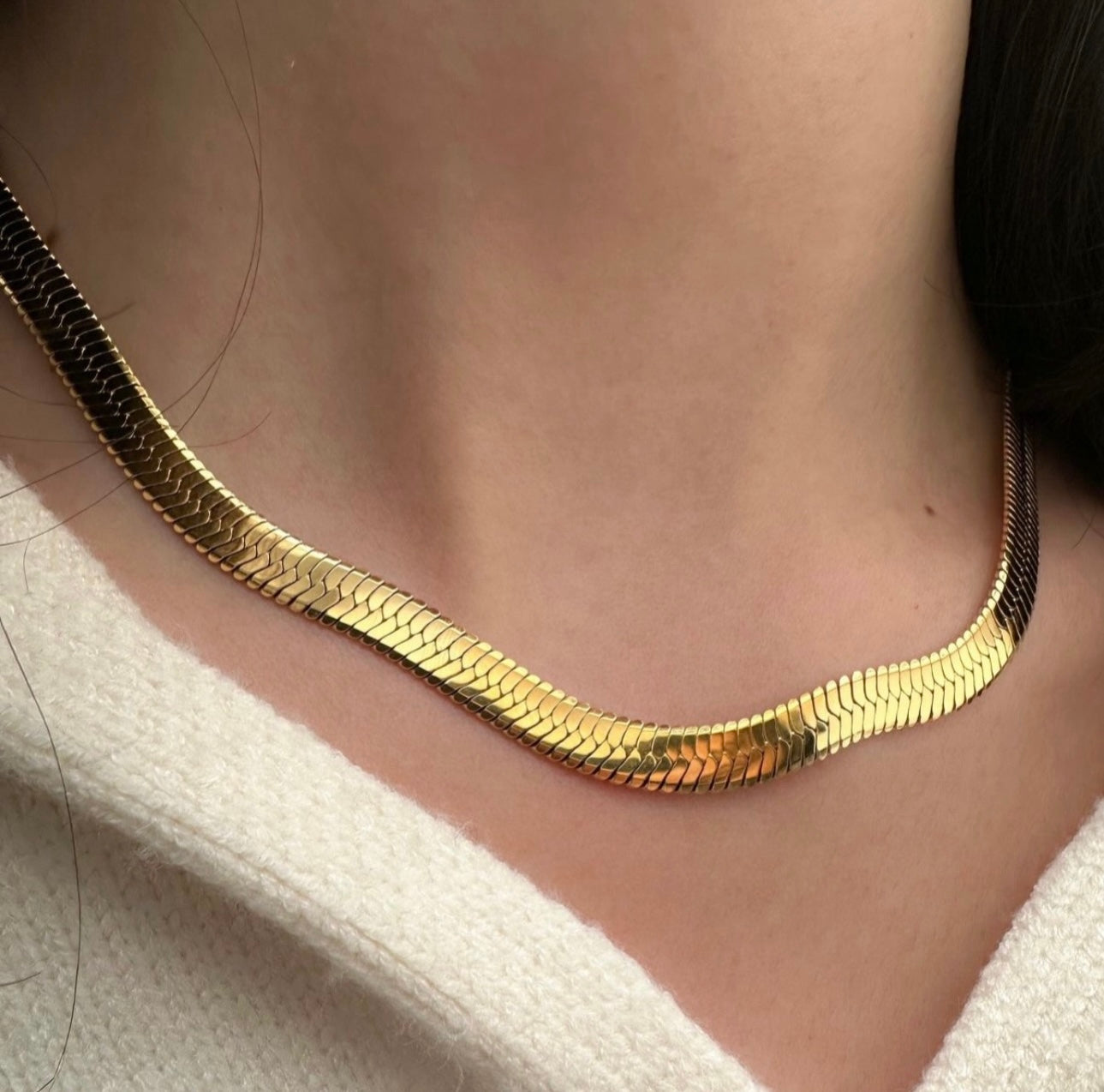 Snake necklace