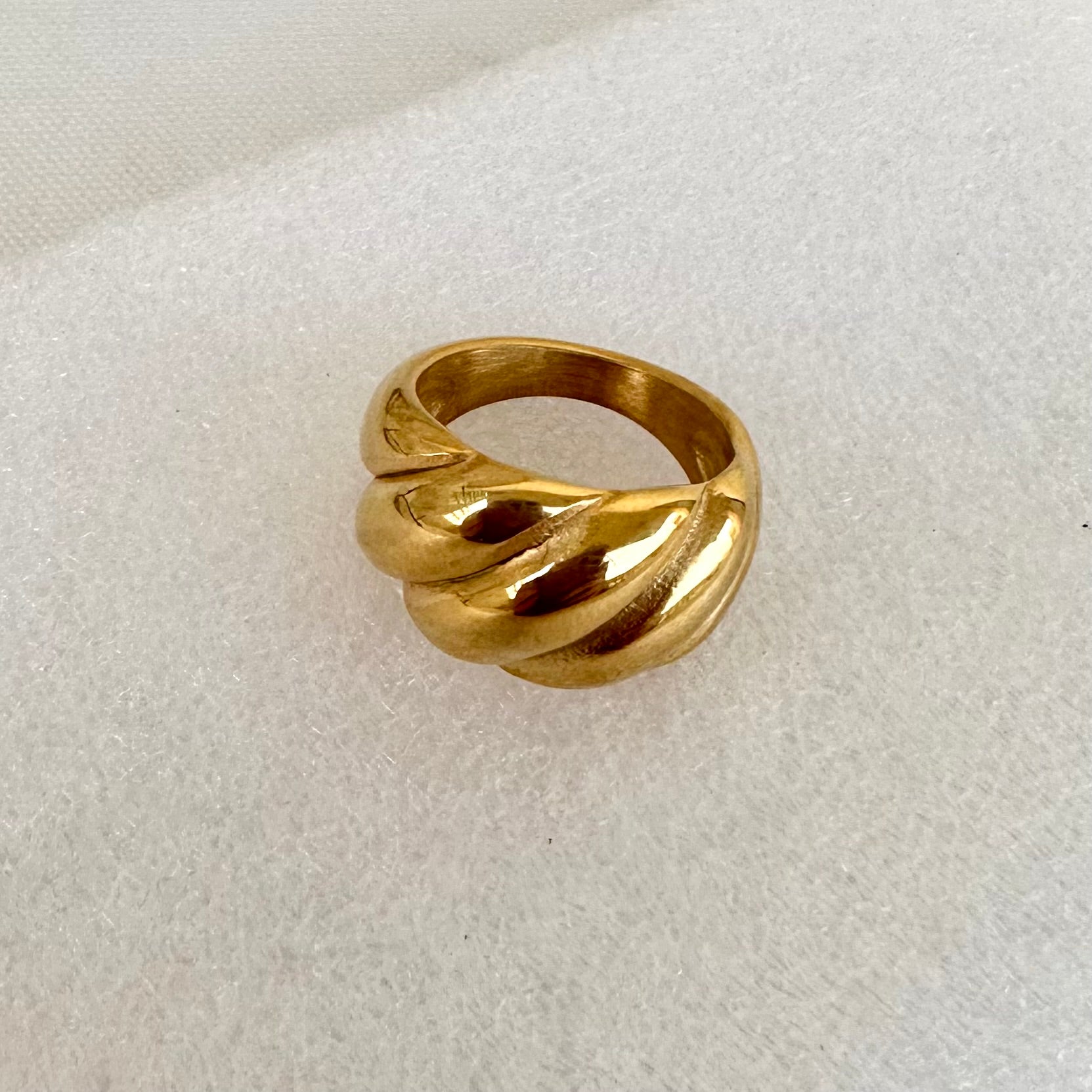 Croissant Dome Ring