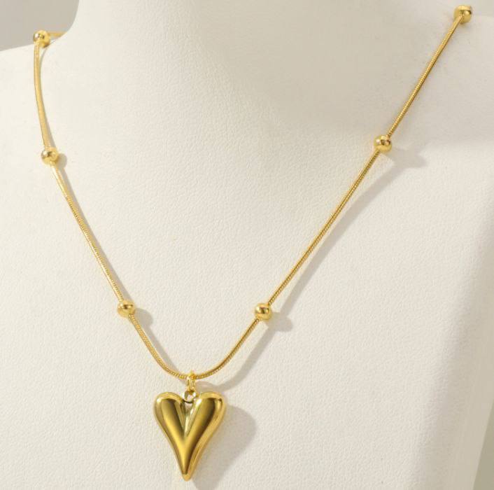 Heart necklace