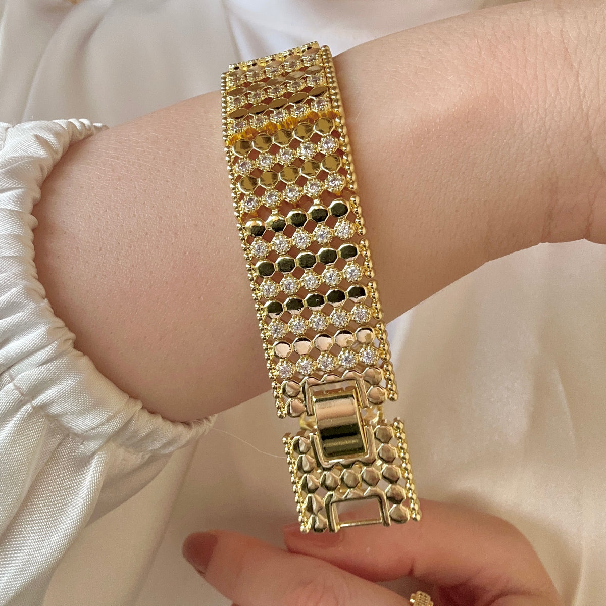 Bracelet