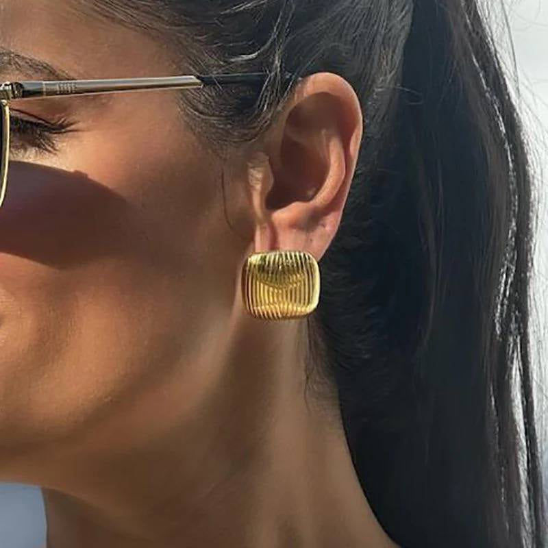 Chunky square earrings