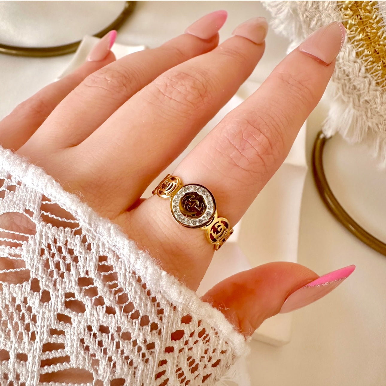 Ring