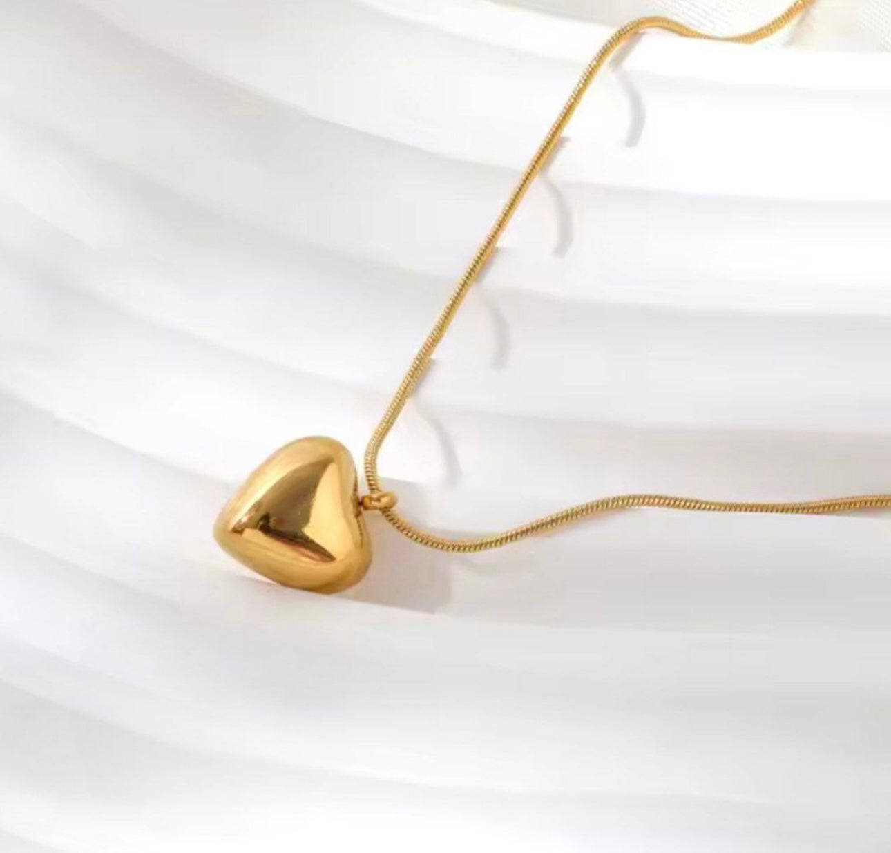 Golden heart necklace