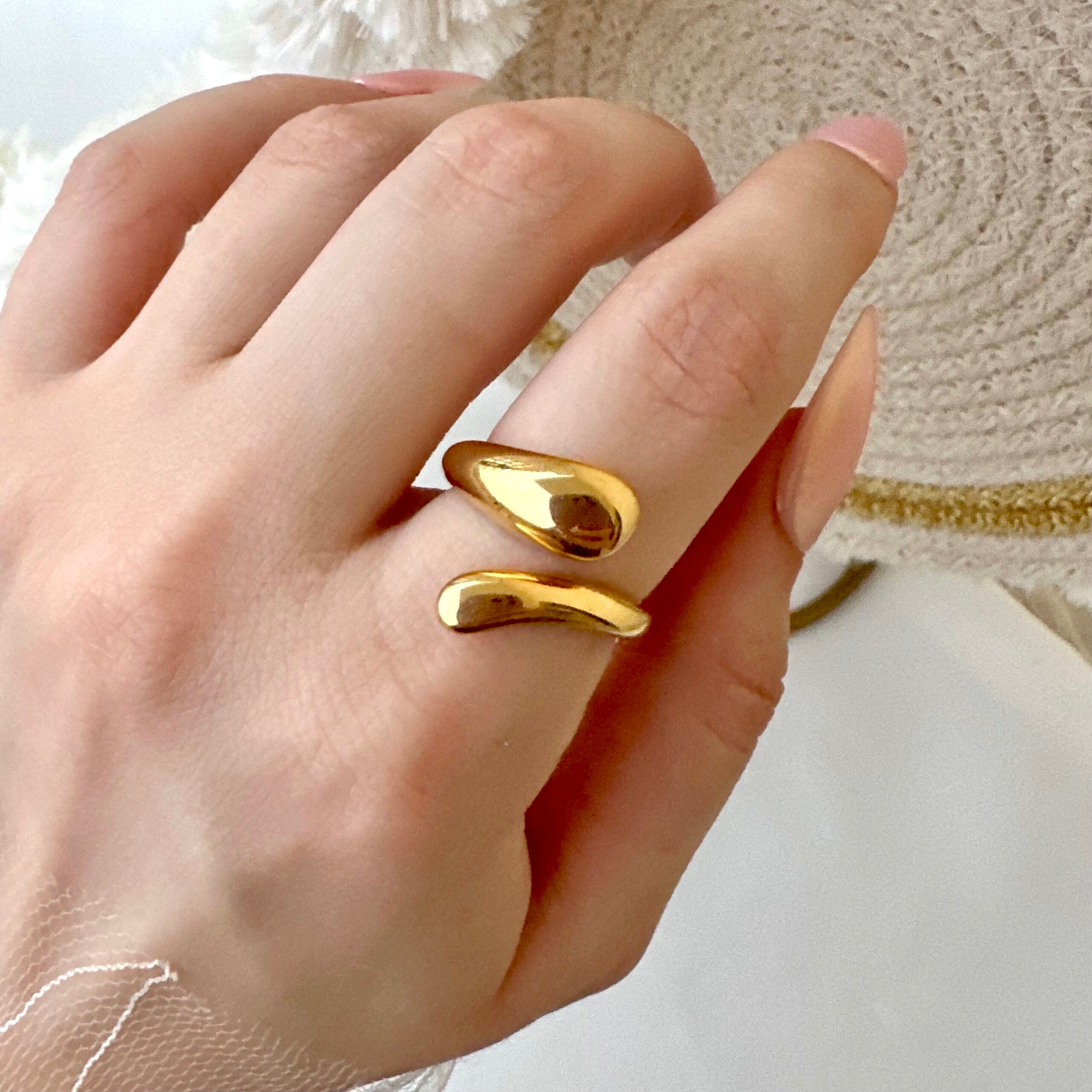 Gold chunk ring