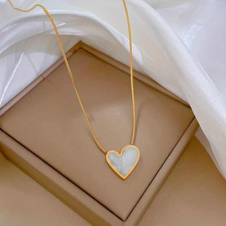 White heart necklace