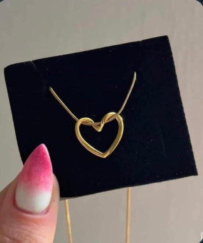 heart necklace
