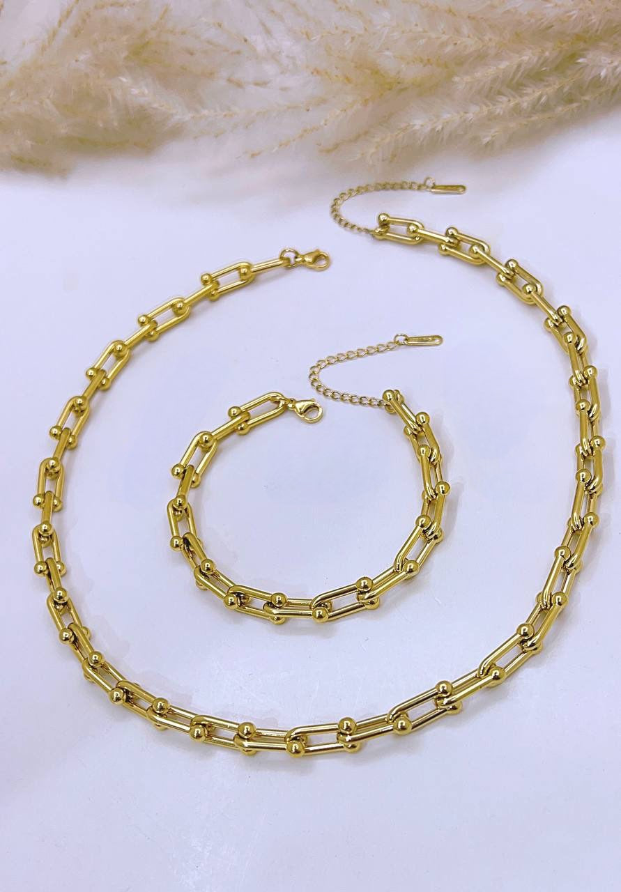 Tiffany set necklace & bracelet