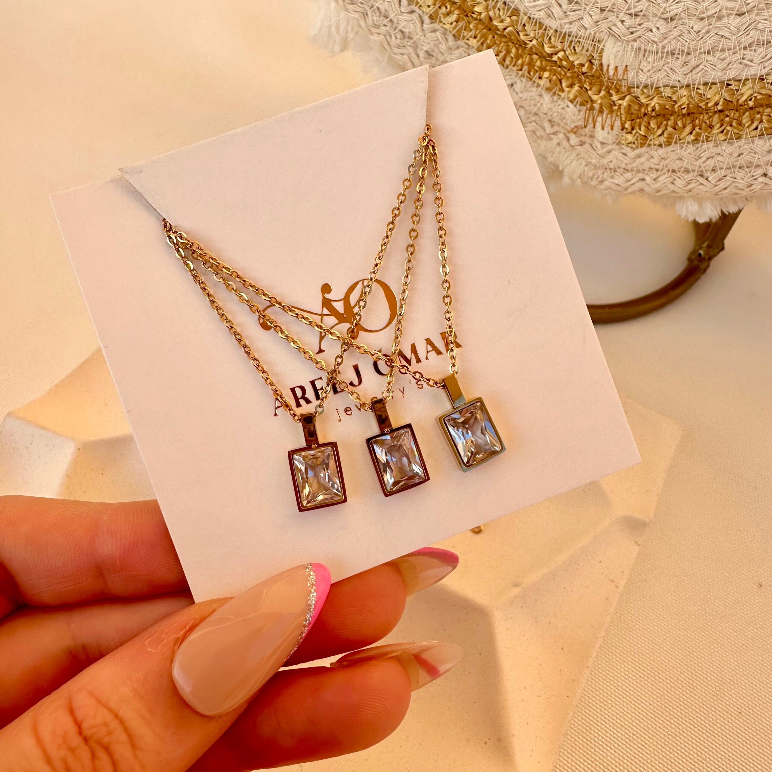 Zircon stone necklace