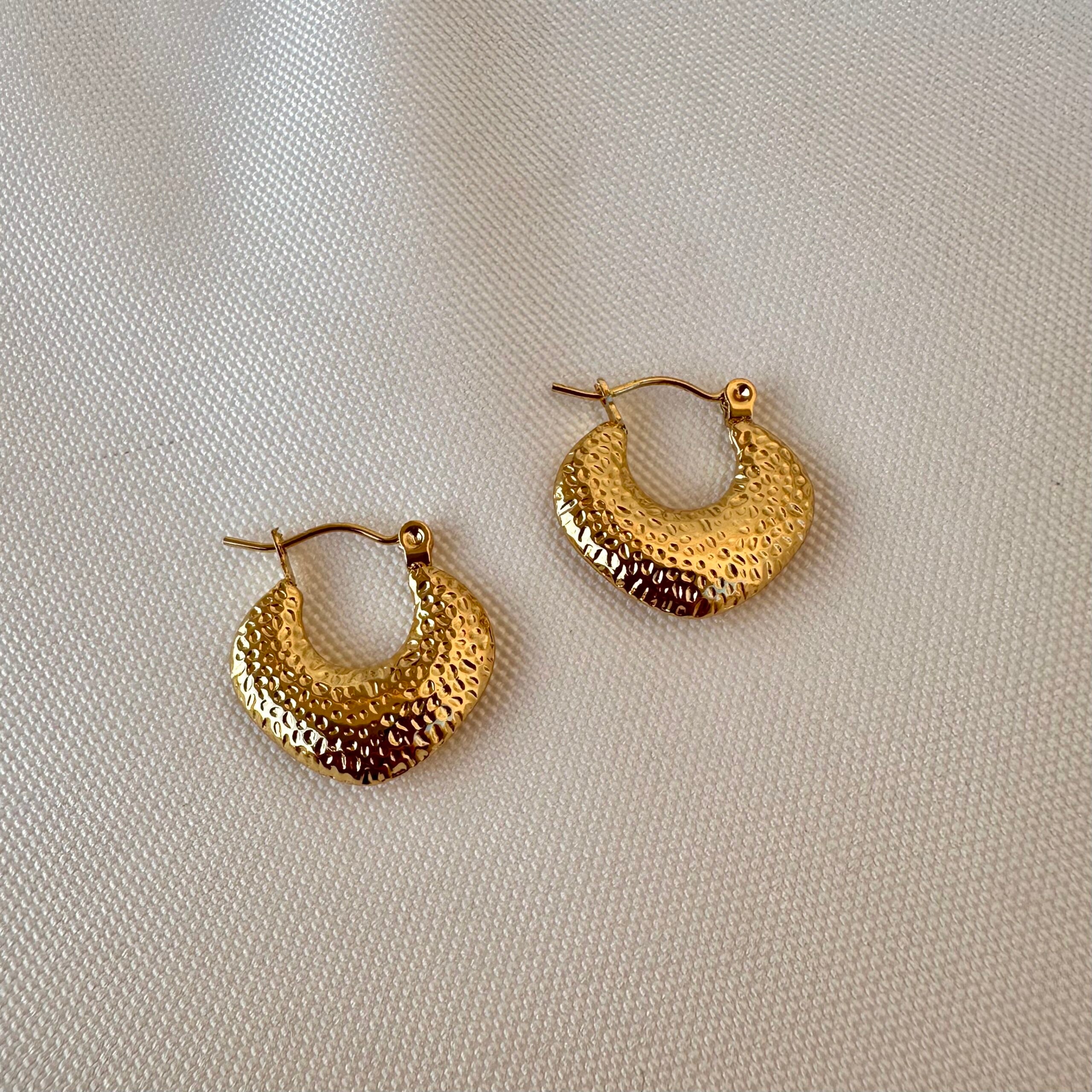 Hop earrings