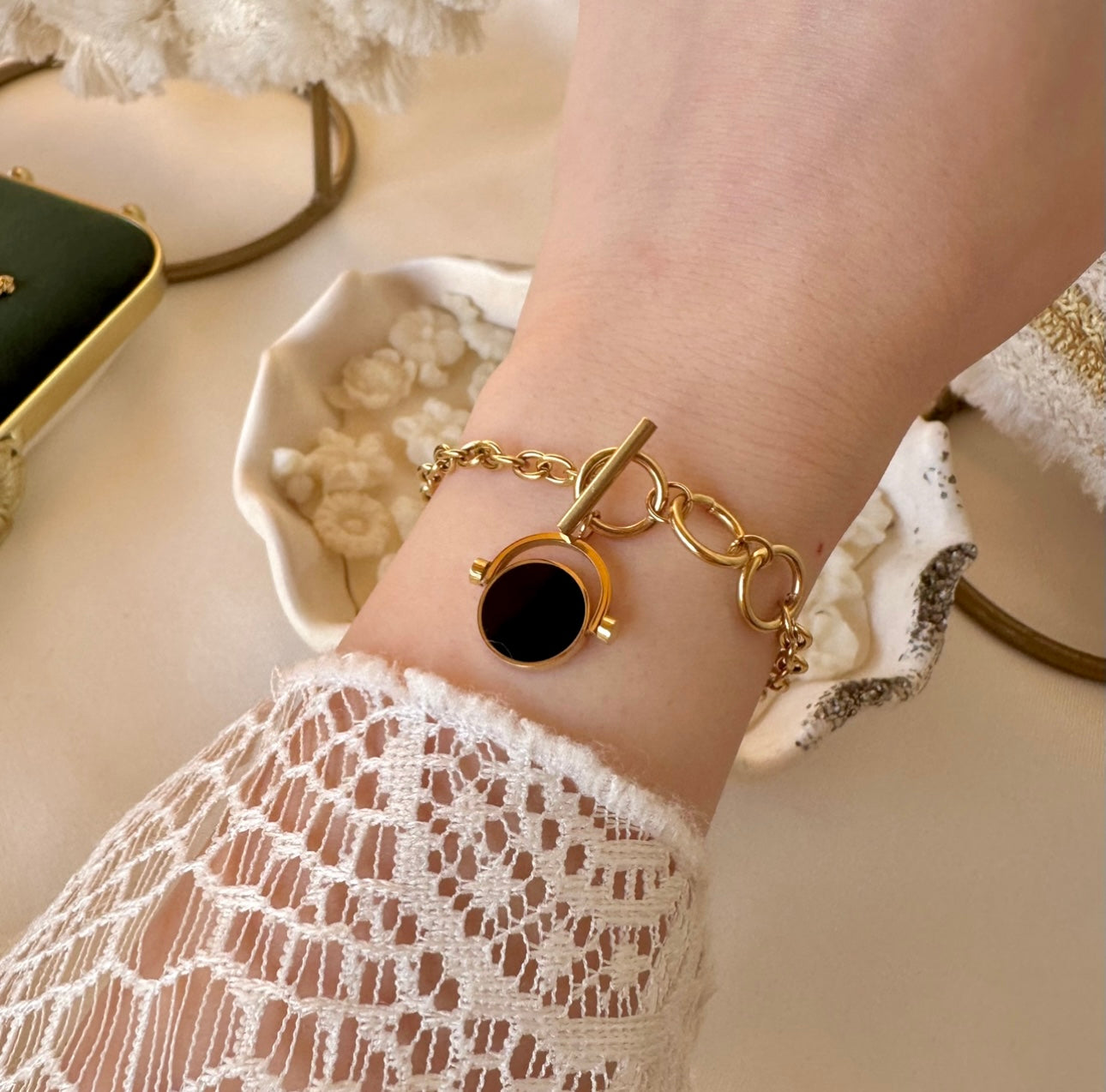 Classic bracelet