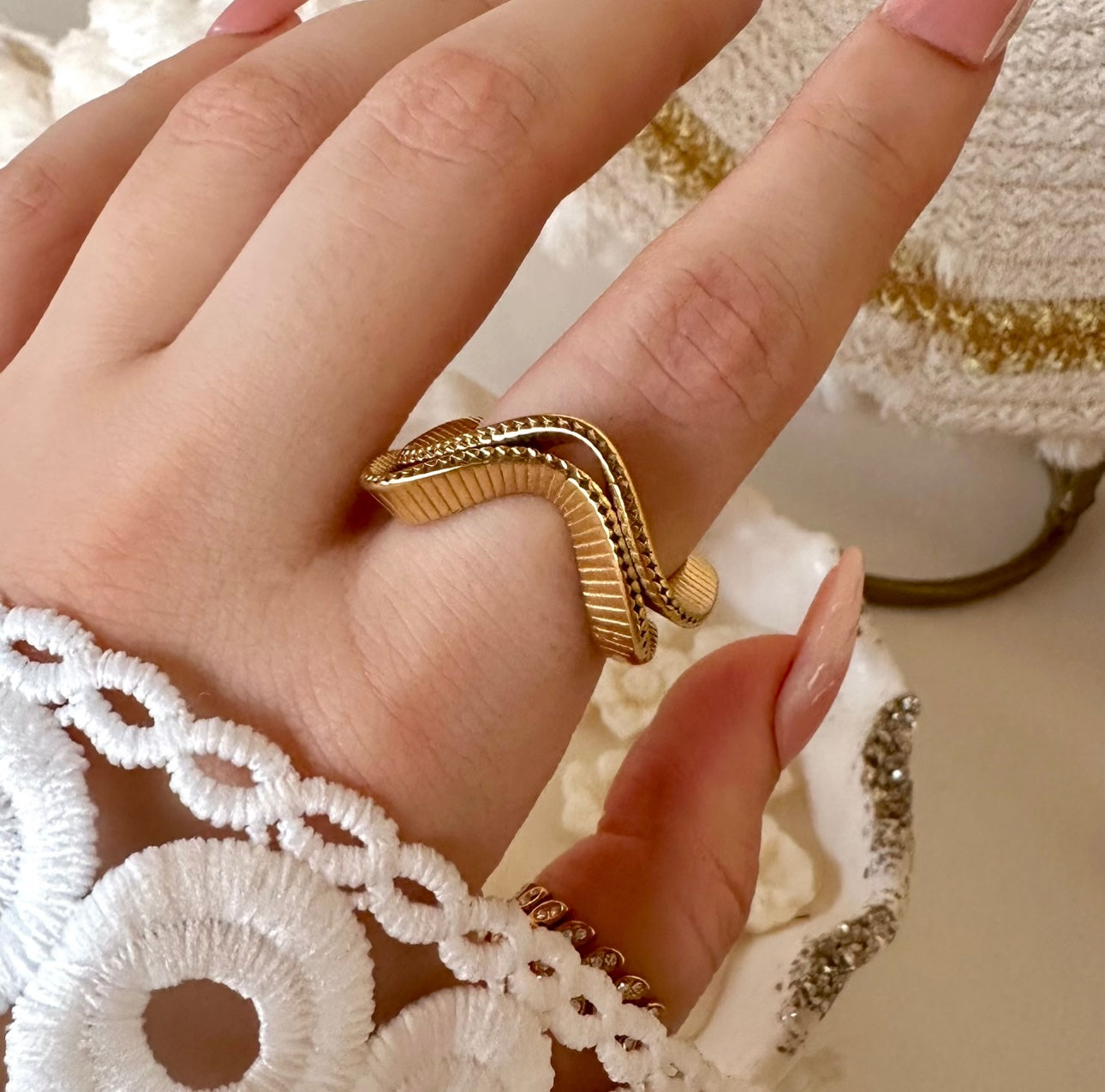 Wavy Ring
