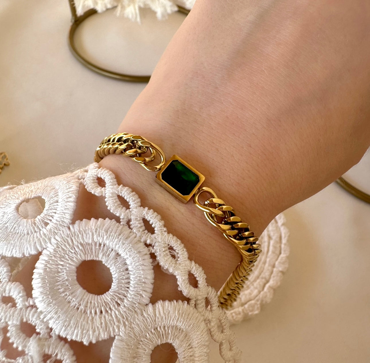 Emarled Grommet bracelet