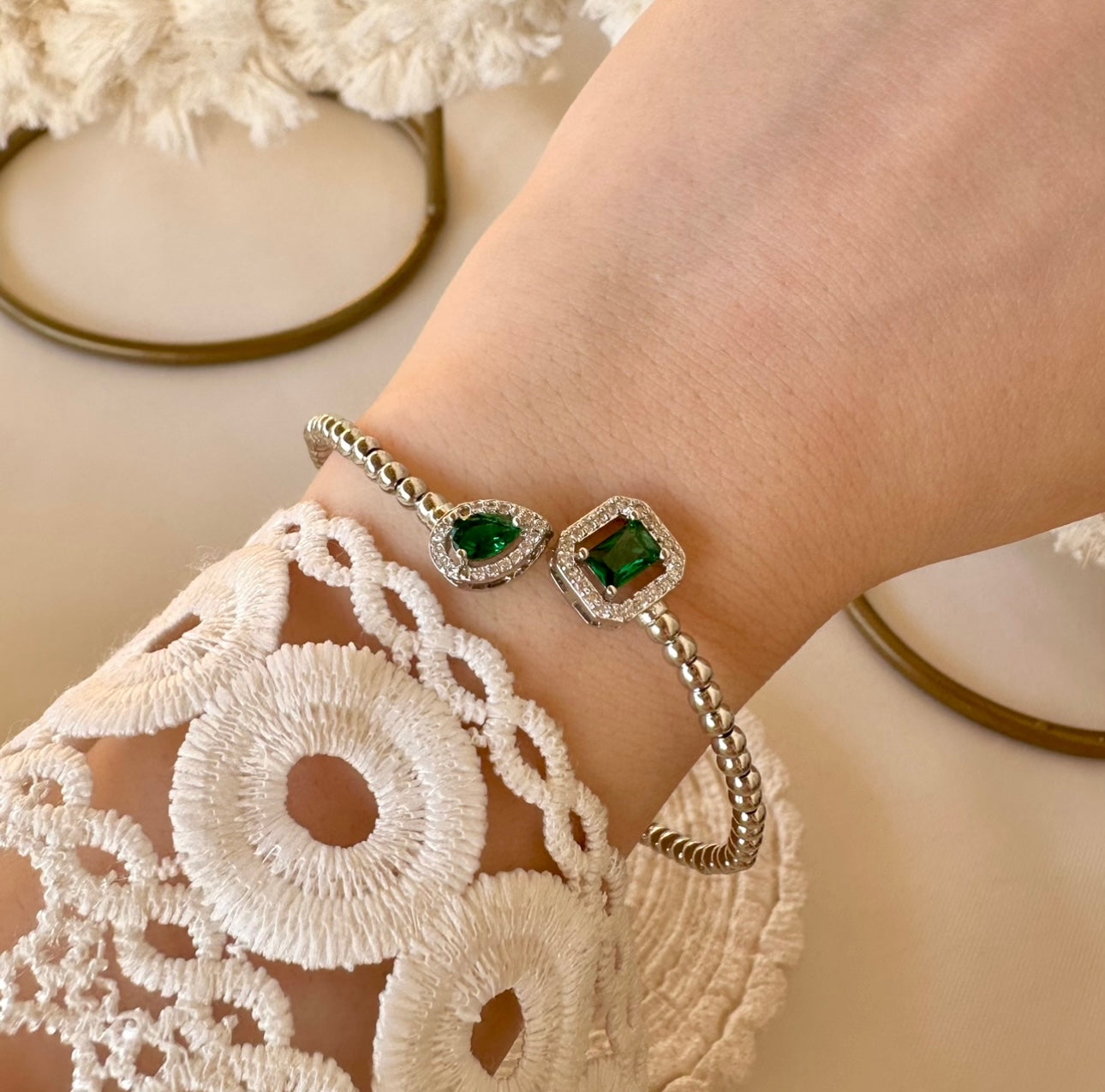 Emerald seliver bangle