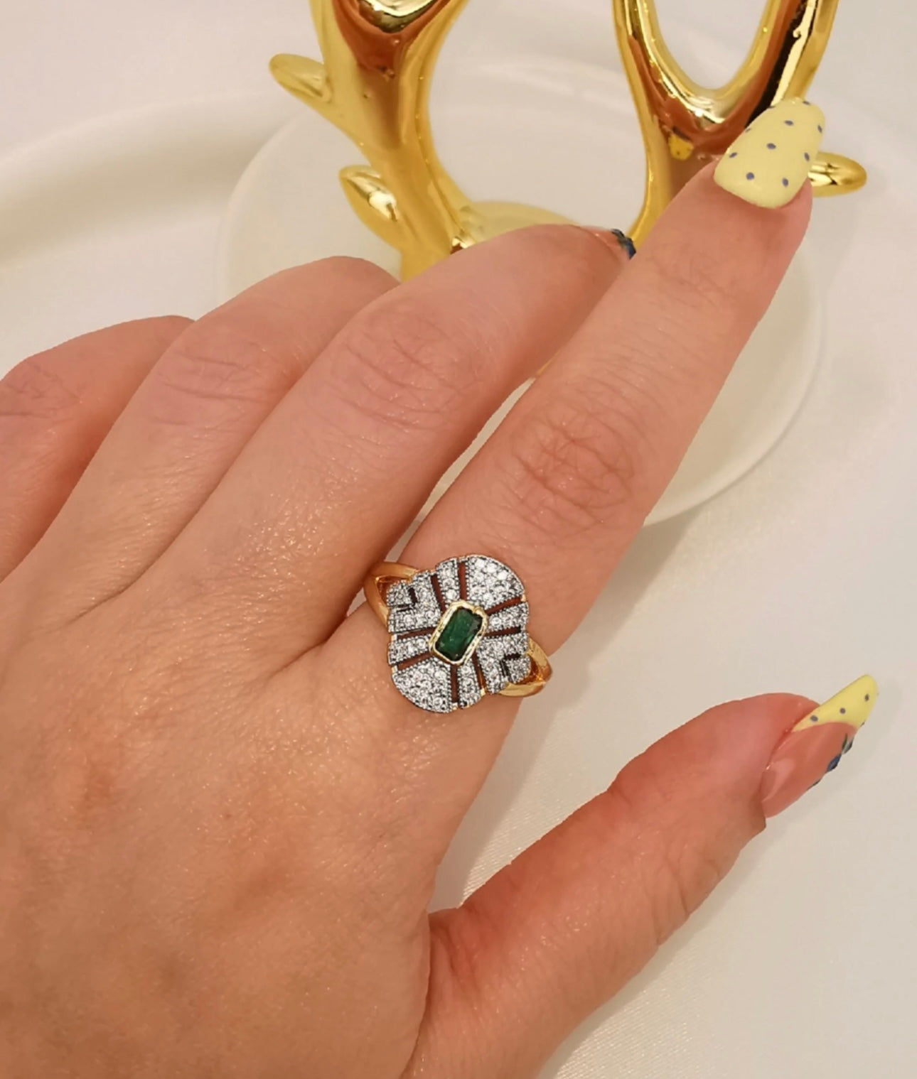 Ring