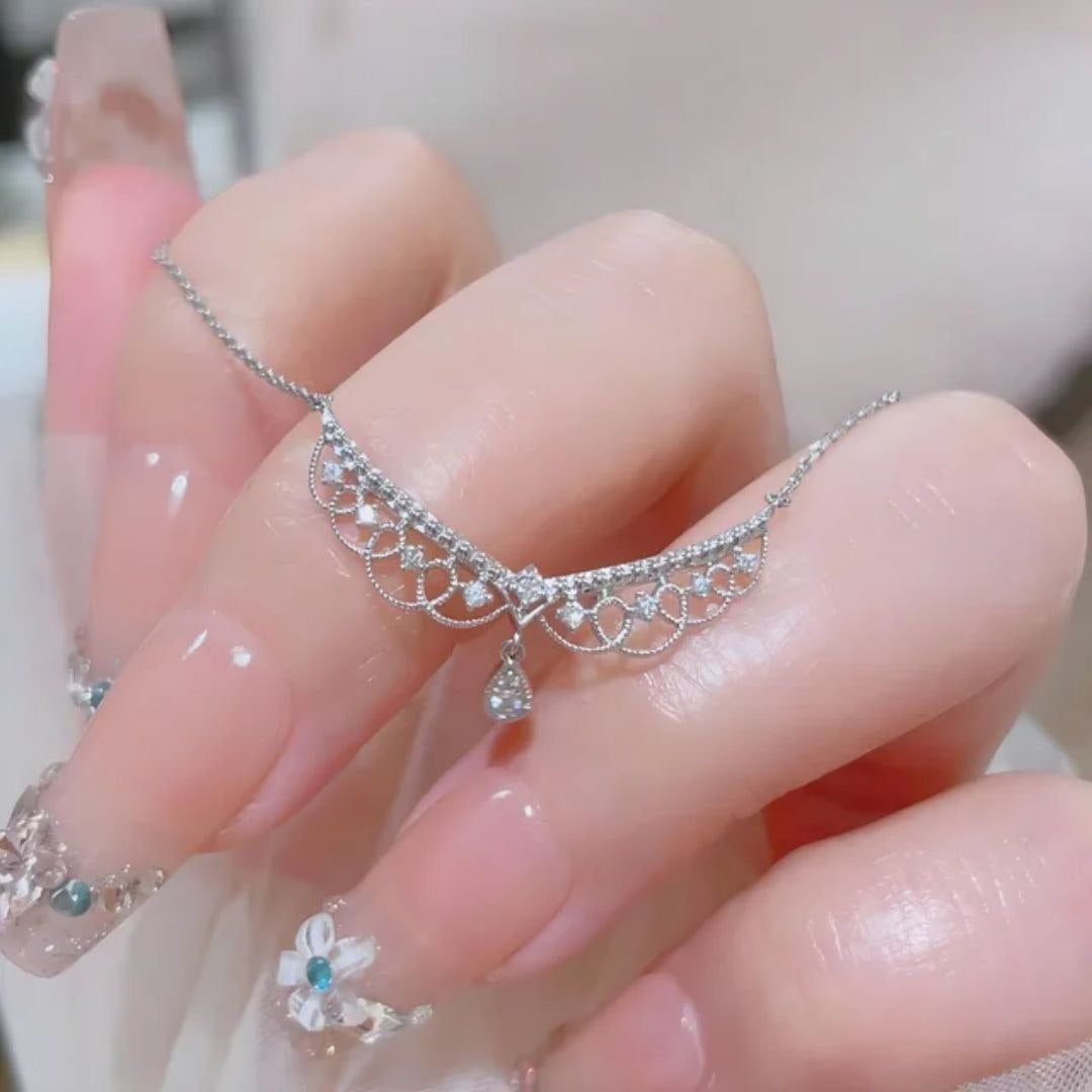 Wings zircon necklace