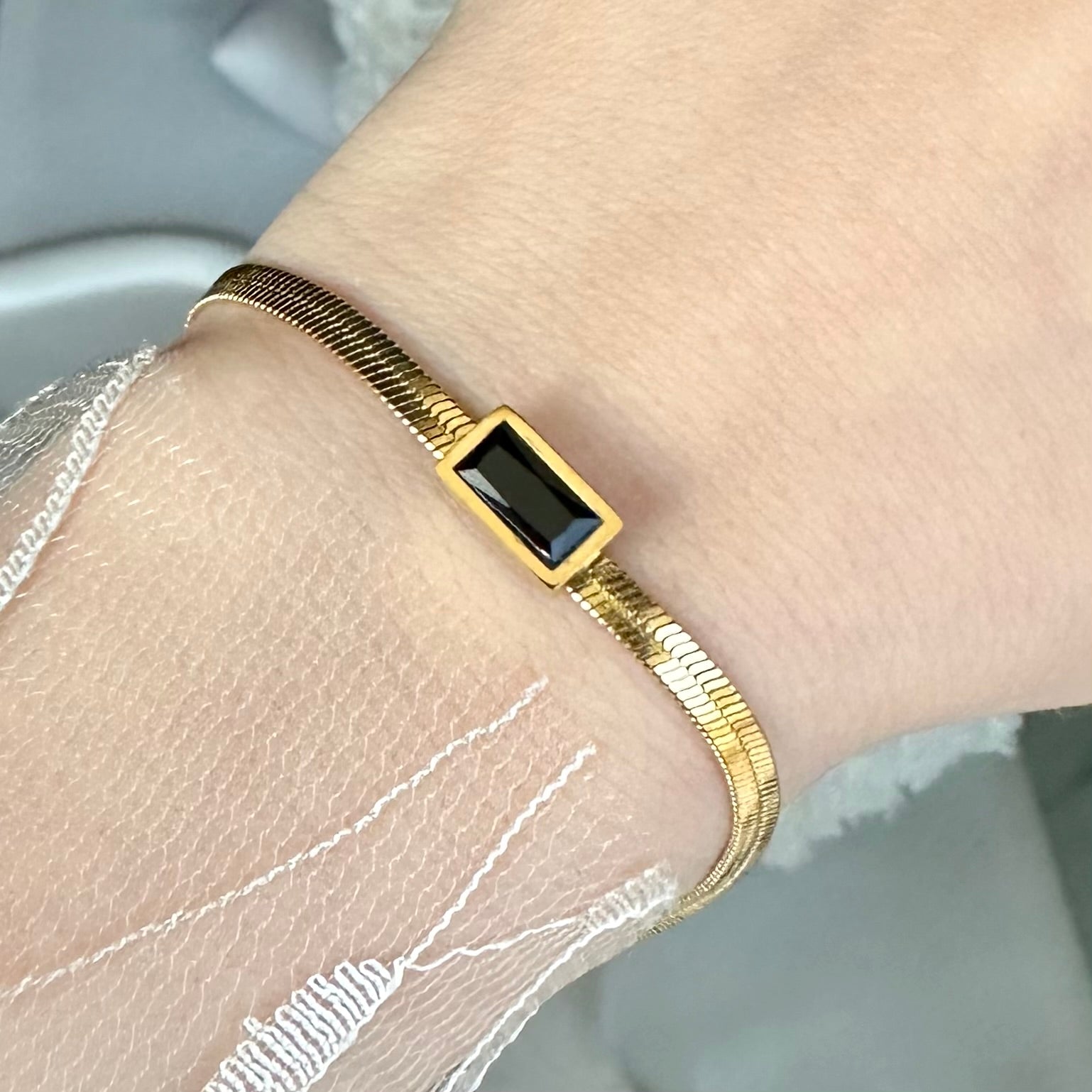 Black zircon snake bracelet