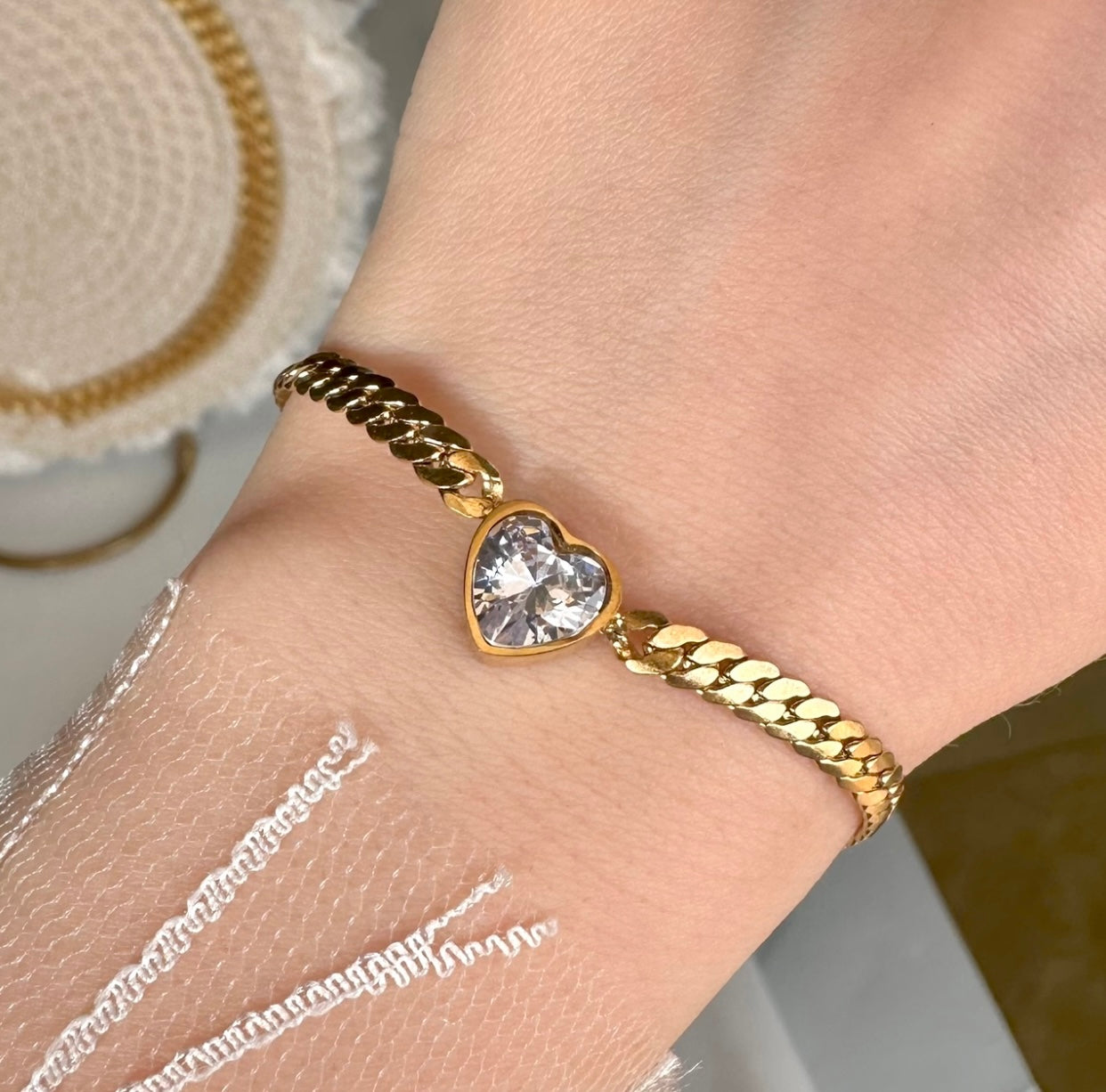 Heart zircon chain bracelet