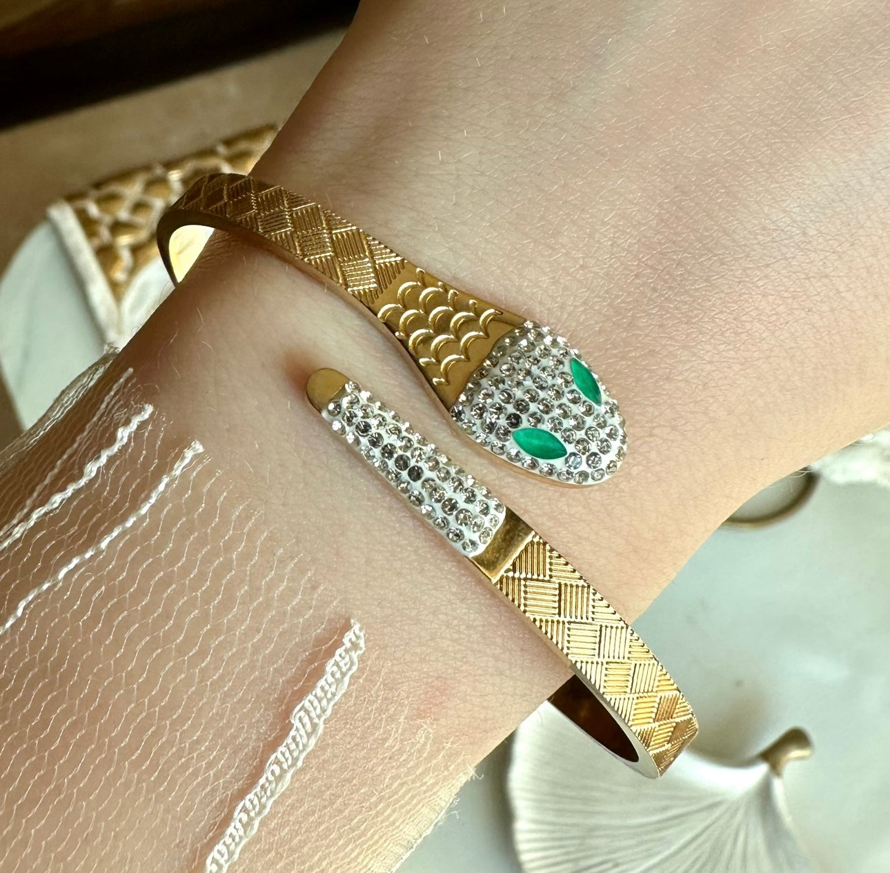 Snake bangle