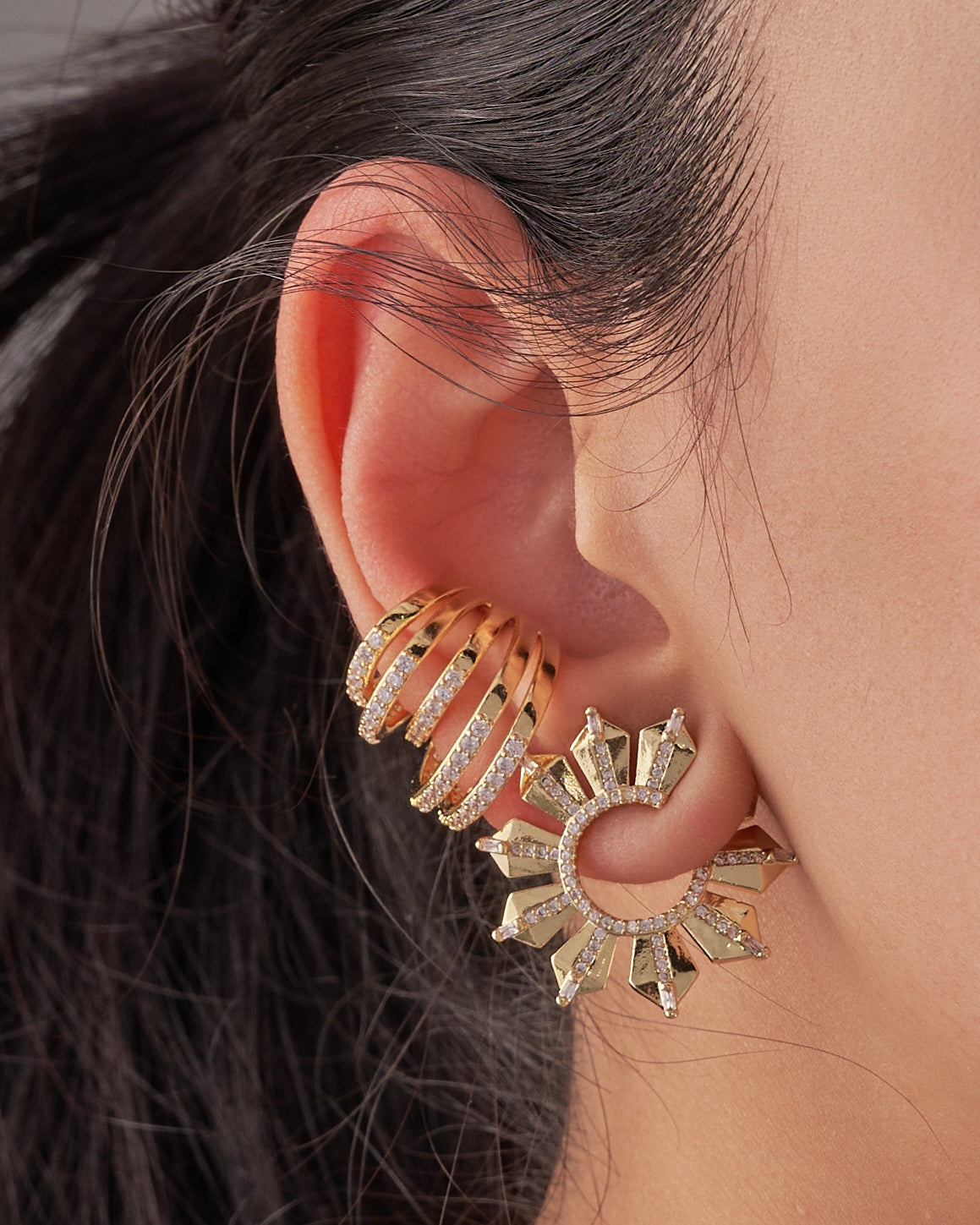 Ear cuff