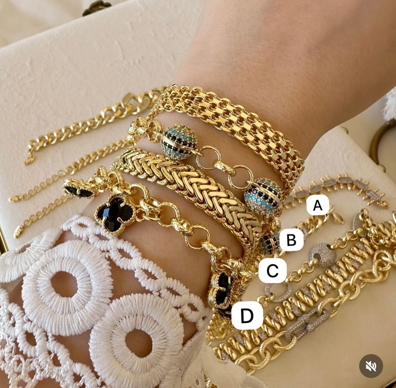Golden zircon bracelet