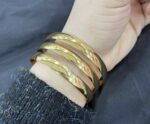 3 Classic bangle