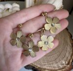 Flower earrings