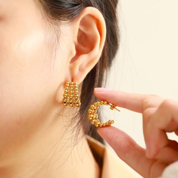 Hoop ball earrings