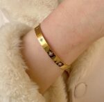 Golden zircon bracelet