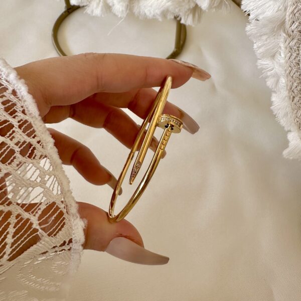 Thin Nail bangle