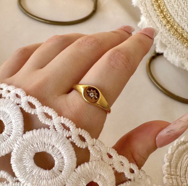 Star ring