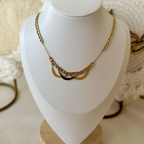 Circle gourmet necklace