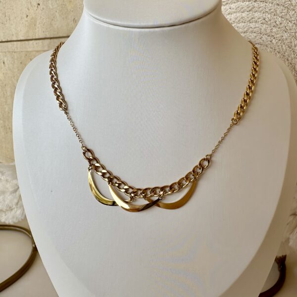 Circle gourmet necklace