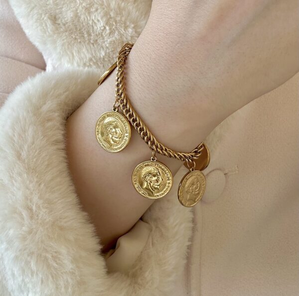 Coins bracelet
