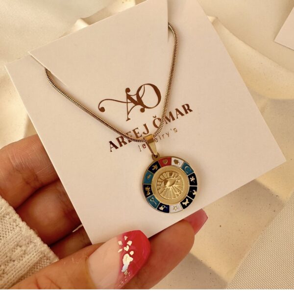 Hours necklace