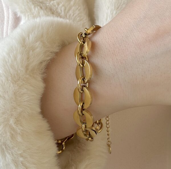 Classic Cartier bracelet