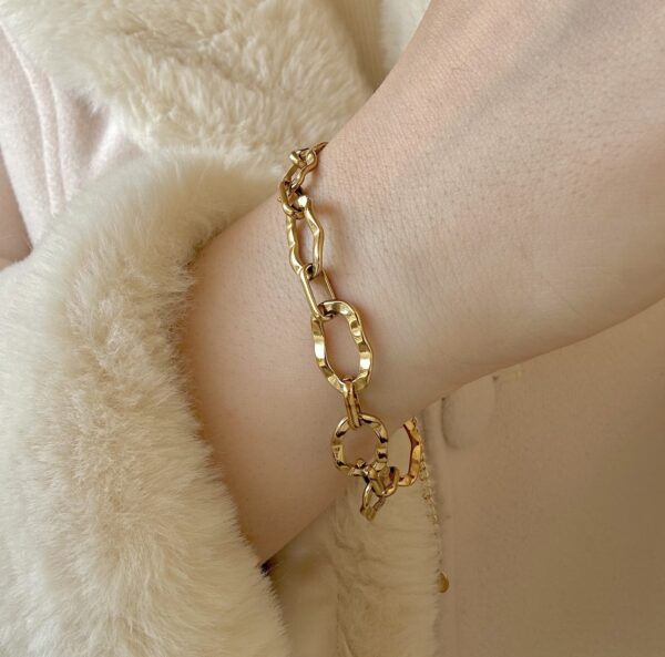 Link chain bracelet
