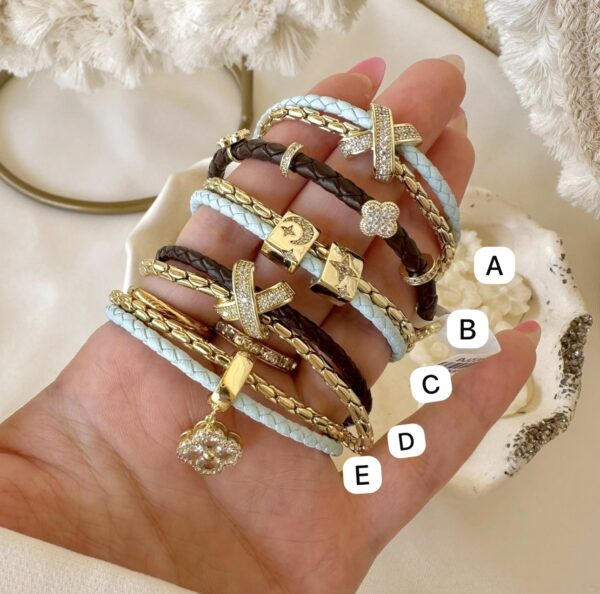 Color leather bangles