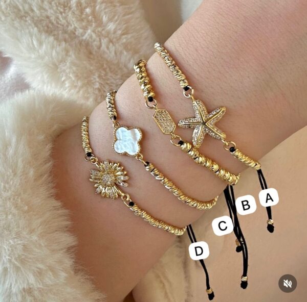 Wire golden bracelet