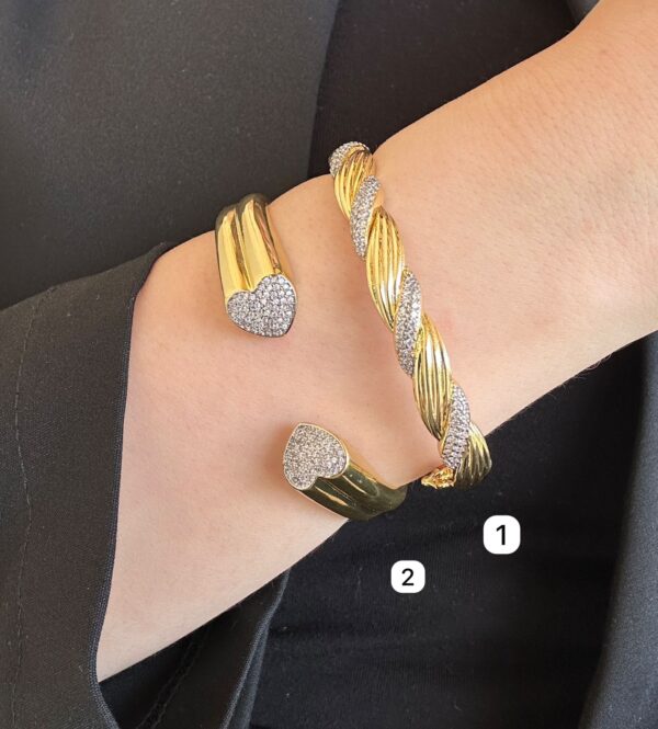 Goden zircon bangle