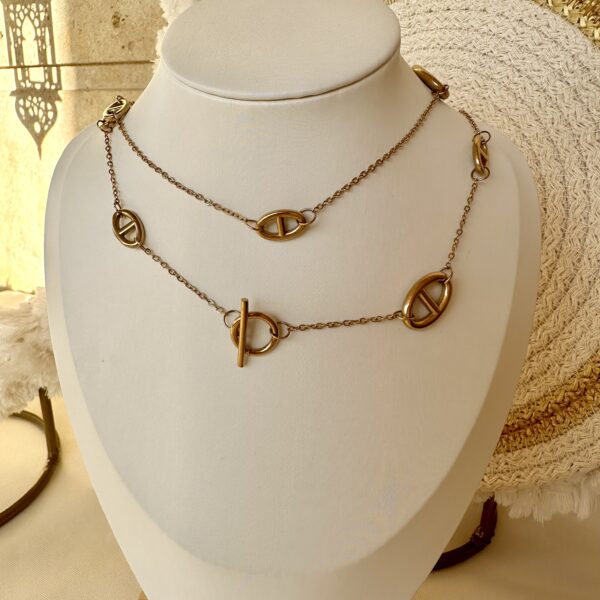 Long necklace