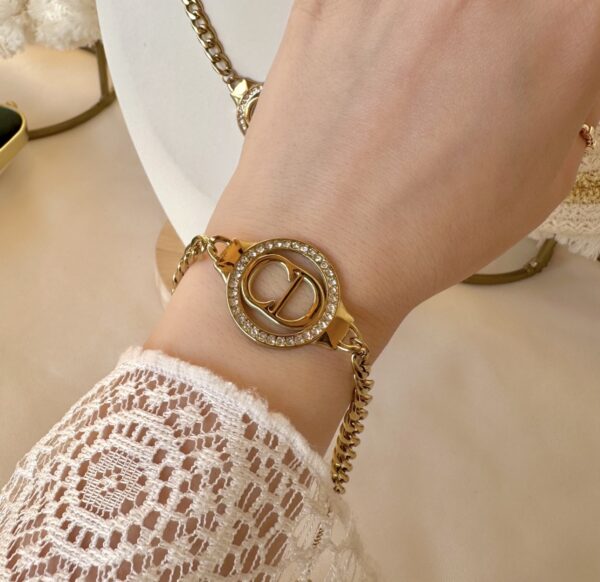 Cd bracelet