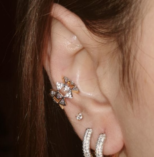 ear cuff