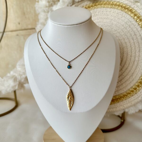 Feather necklace