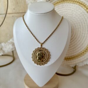 Twist coin necklace